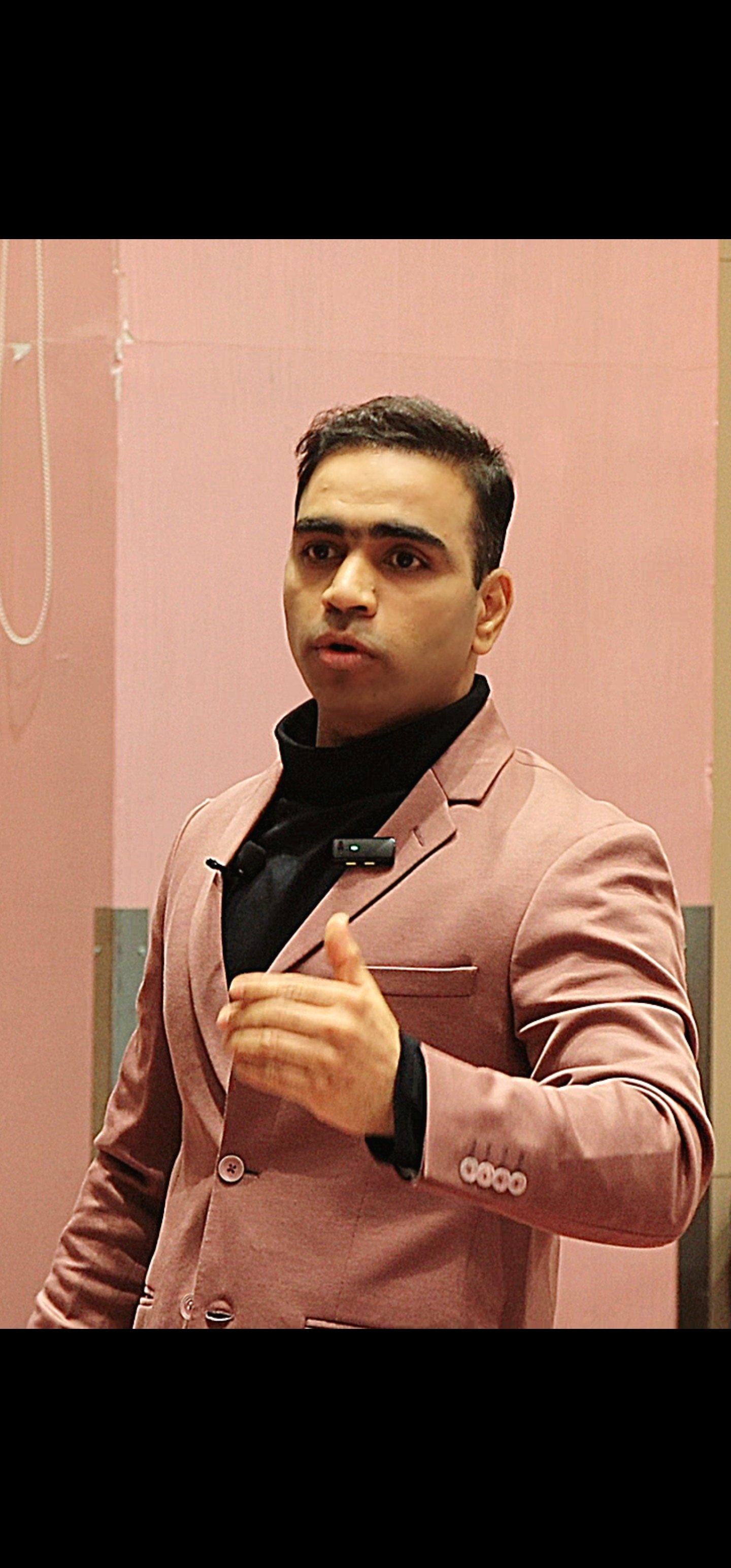 Rohit R Vaani